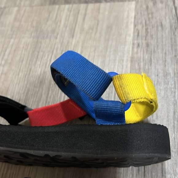 Teva originals kids size 11 - Picture 7 of 10